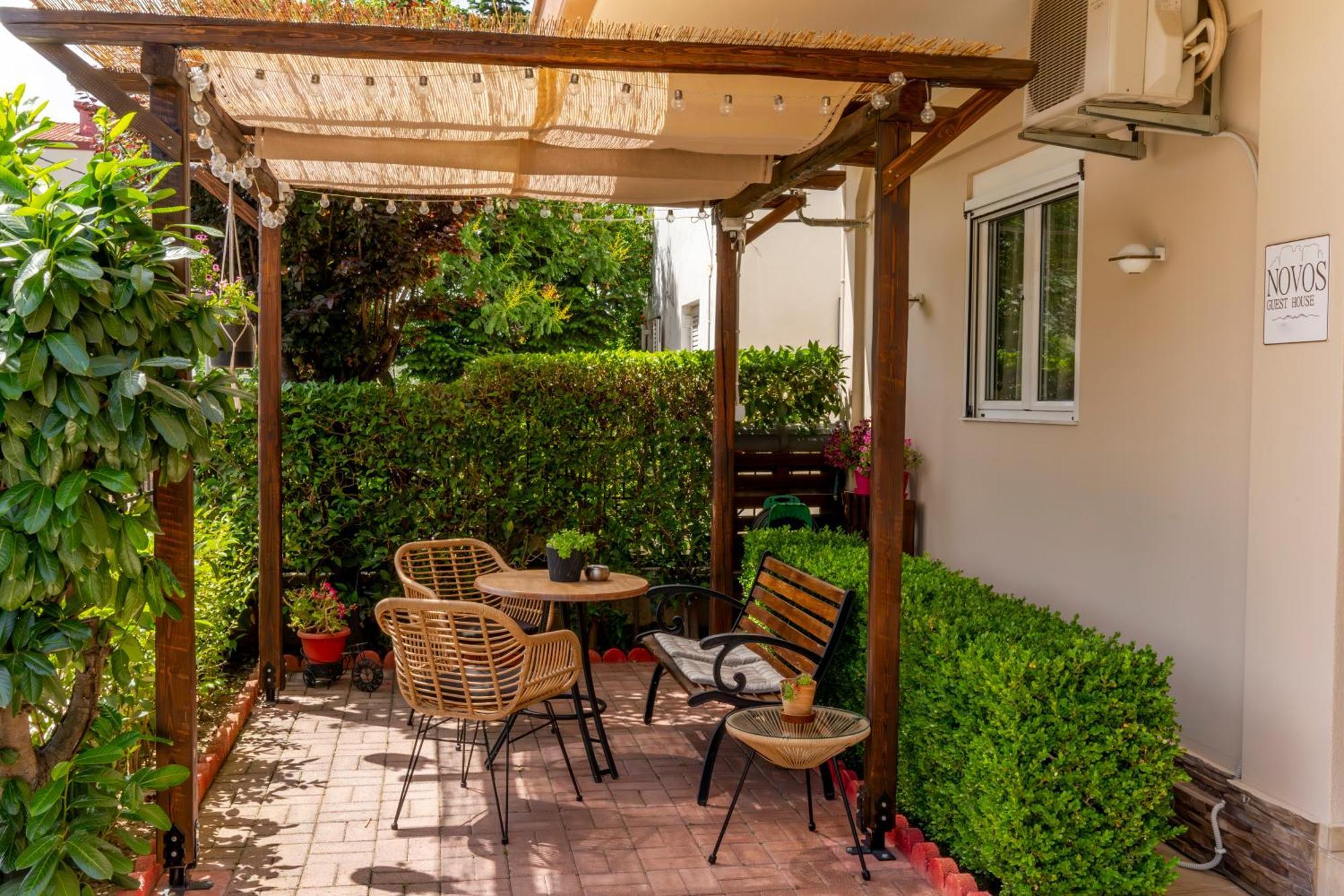 Novos Guesthouse Meteora Kalampáka Ngoại thất bức ảnh